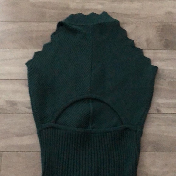 Adelyn Rae sweater dress in dark green (Size XS) - Picture 5 of 5